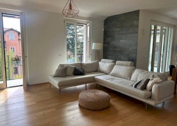 Salone - Attic via Guglielmo Marconi, Gazzada Schianno - photo 10