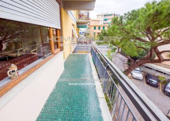 Balcone - Trilocale via Giuseppe Majorana, Genova (zona Quarto) - foto 3