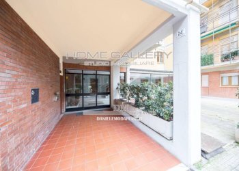 Interno palazzo - Trilocale via Giuseppe Majorana, Genova (zona Quarto) - foto 22