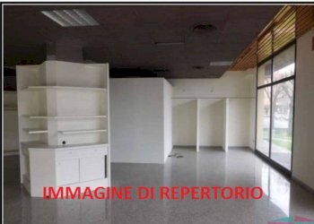 Interno non residenziale - Negozio via Roma, Signa - foto 7