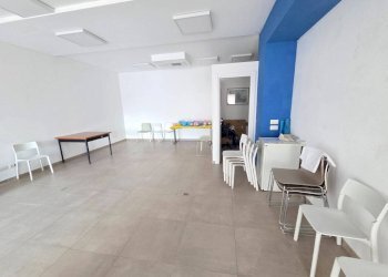 Interno non residenziale - Negozio via della Chiesa, Signa - foto 14