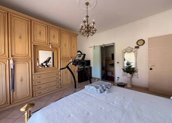 Camera da letto - Trilocale via Cavalli, 11, Carmagnola - foto 20