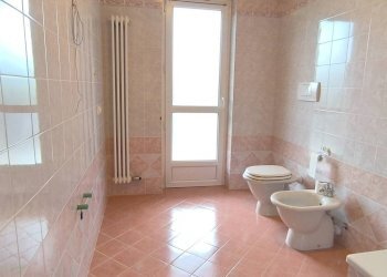Bagno - Villa via del Cantalupo, Rocca de' Baldi - foto 32