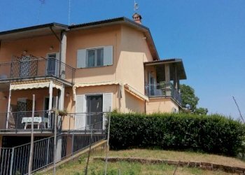Facciata - Villa via del Cantalupo, Rocca de' Baldi - photo 2