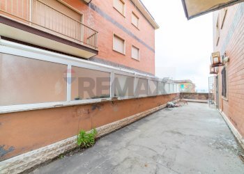 Terrazza - Appartamento Viale Spagna
 
100, Pomezia - foto 25