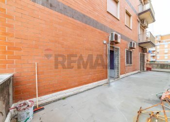 Terrazza - Appartamento Viale Spagna
 
100, Pomezia - foto 26