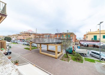 Edificio all\'aperto - Appartamento Viale Spagna
 
100, Pomezia - foto 27