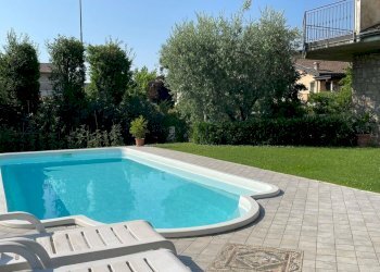 piscina - Villa Vicina, Desenzano del Garda - foto 1
