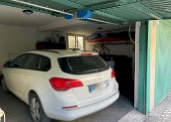 garage - Villa Vicina, Desenzano del Garda - foto 35