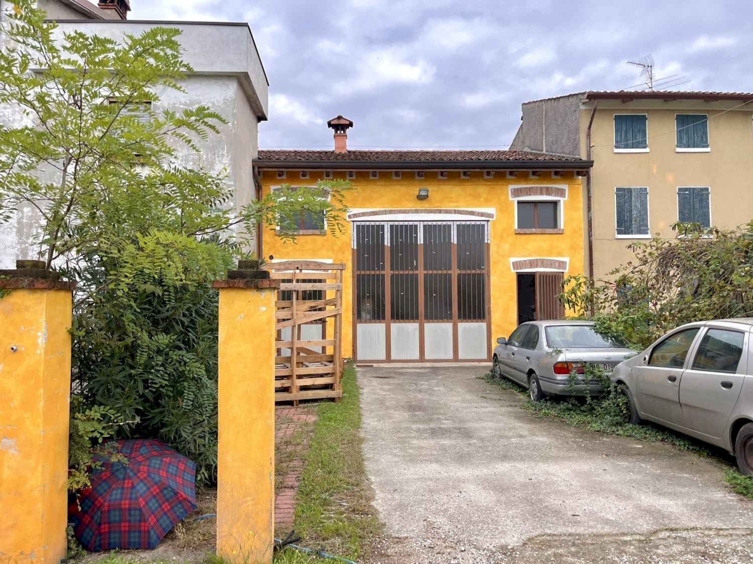 facciata - Capannone S.Lucia, Montichiari - foto 1