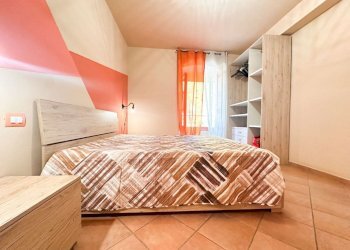camera da letto - Attico Vaccarolo, Desenzano del Garda - foto 18