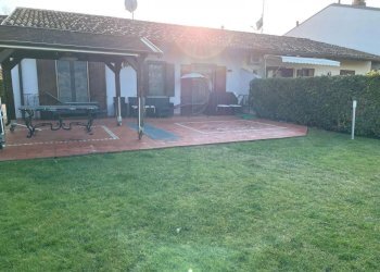 facciata - Casa semi indipendente Carlo Alberto, Calcinato - foto 11