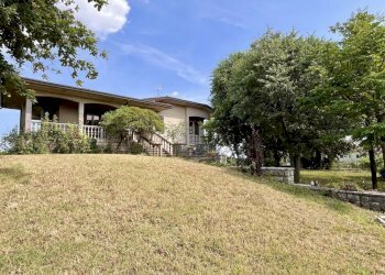 facciata - Villa via c. cattaneo, Bedizzole - foto 5