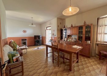 soggiorno - Villa via c. cattaneo, Bedizzole - foto 13