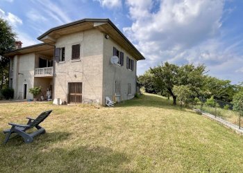 facciata - Villa via c. cattaneo, Bedizzole - foto 46