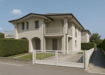 facciata - Casa semi indipendente Cesare Battisti, Castiglione delle Stiviere - foto 1