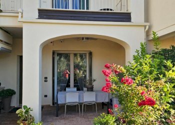 facciata - Villa a Schiera XXIV Maggio, Lonato del Garda - foto 5