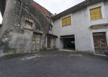 facciata - Casa indipendente Municipio, Calvagese della Riviera - foto 3