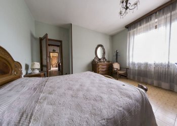 camera da letto - Casa indipendente Municipio, Calvagese della Riviera - foto 16