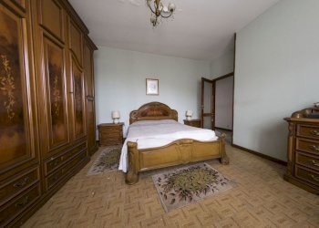 camera da letto - Casa indipendente Municipio, Calvagese della Riviera - foto 17