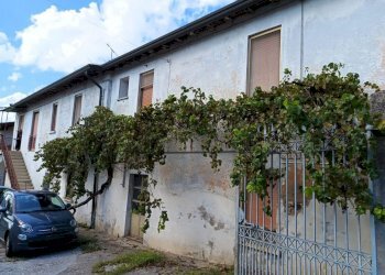 facciata - Semi-detached house Fossa, Lonato del Garda - photo 1