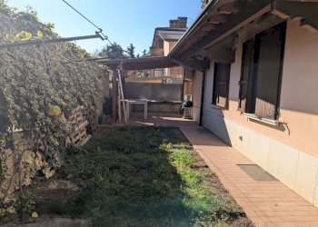 facciata - Quadrilocale IV Novembre 1918, Rezzato - foto 7