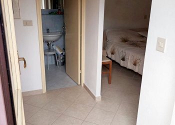 corridoio - Two-room apartment Schiopparello, Portoferraio - photo 5