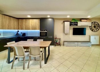 soggiorno - Bilocale San Marco, Lonato del Garda - foto 10