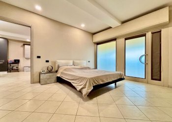 camera da letto - Bilocale San Marco, Lonato del Garda - foto 19