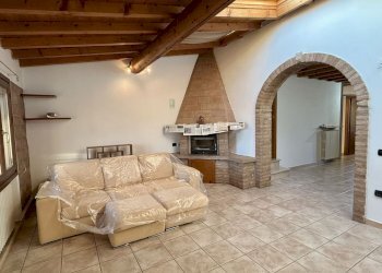 soggiorno - Casa semi indipendente Sacca, Montichiari - foto 3