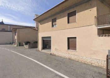 facciata - Casa semi indipendente Breda, Nuvolento - foto 4