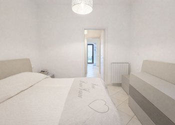 camera da letto - Trilocale Cerini, Pozzolengo - foto 8