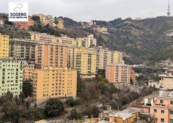 Vista - Appartamento via dei Cinque Santi, 15, Genova (zona Lagaccio) - foto 1