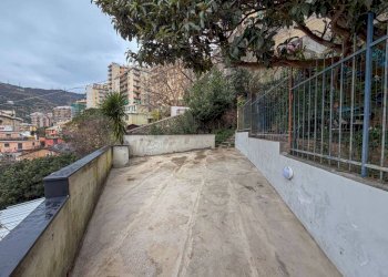 Terrazzo - Appartamento via dei Cinque Santi, 15, Genova (zona Lagaccio) - foto 8
