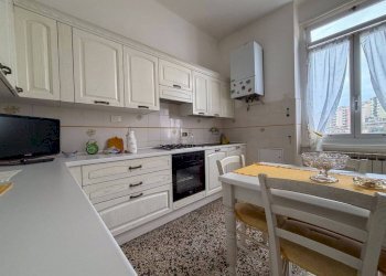 Cucina - Appartamento via dei Cinque Santi, 15, Genova (zona Lagaccio) - foto 12