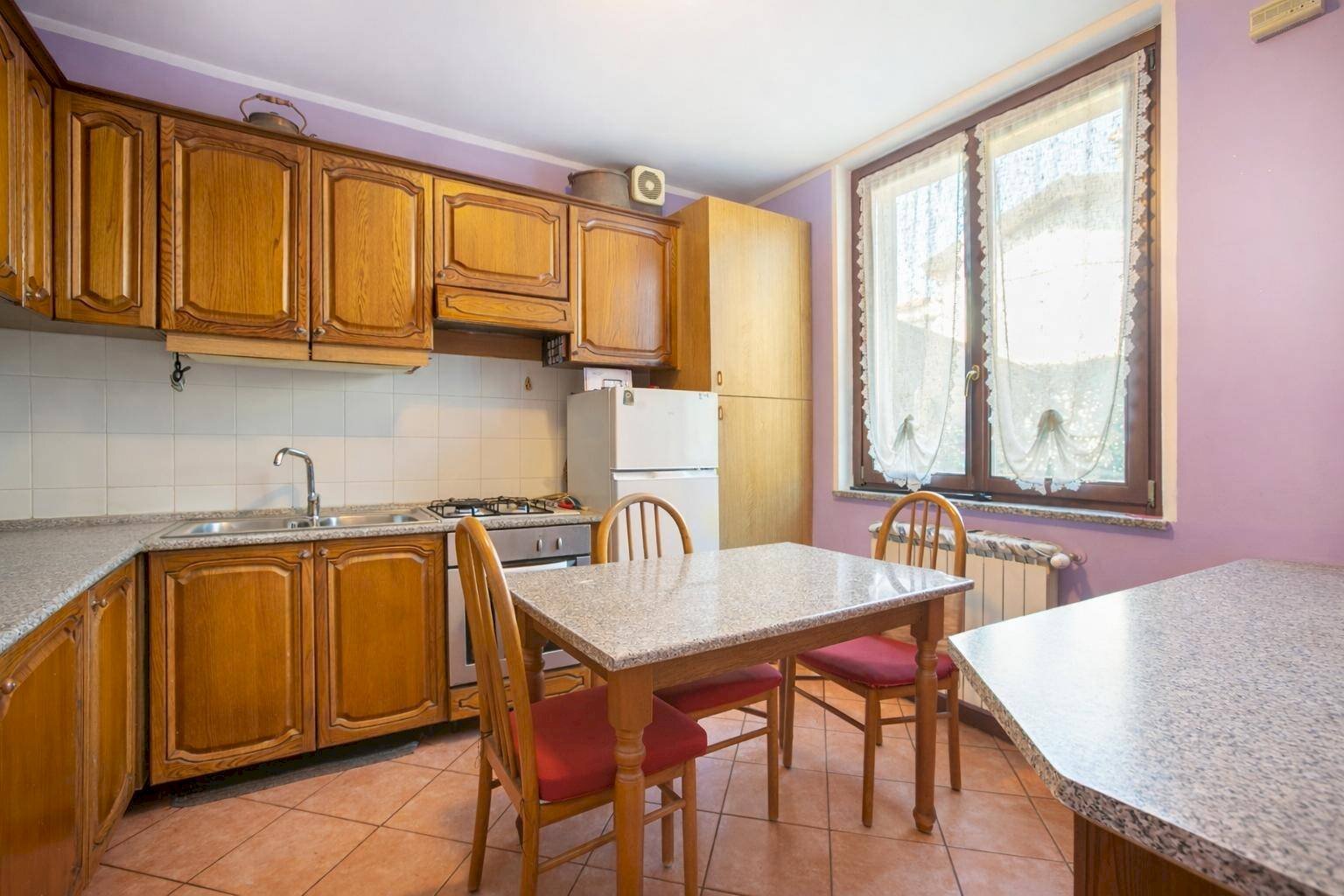 Foto 2 - Casa semi indipendente VIA ROMA
 
3, Verolavecchia - foto 2