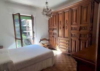 Camera da letto - Trilocale via Pian del Mulino, 87, Sant'Olcese - foto 37