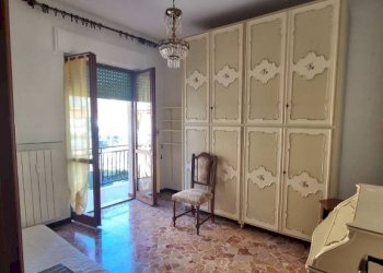 Camera da letto - Trilocale via Pian del Mulino, 87, Sant'Olcese - foto 47