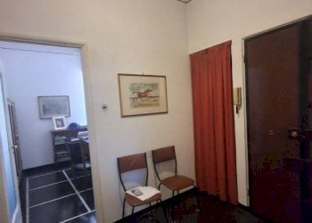 Ingresso - Trilocale piazza Errico Petrella, Genova (zona Sampierdarena) - foto 15