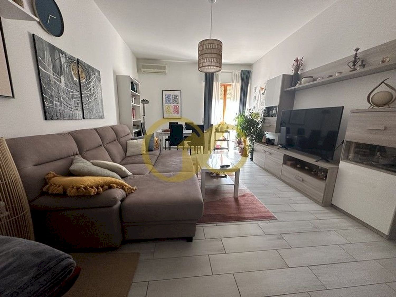 soggiorno - Apartment dell' Unità
 
21, Tolentino - photo 1