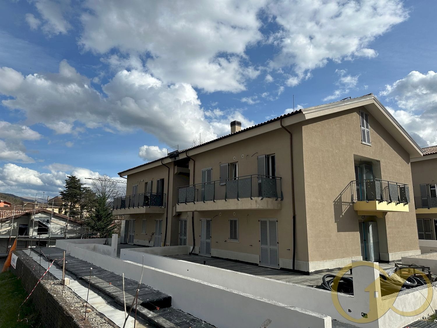 facciata - Quadrilocale Fonte del Colle, Muccia - foto 2