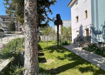 giardino - Appartamento Fratelli Cervi
6, Tolentino - foto 5