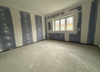 camera - Villa Bifamiliare Carlo Santini
 
5, Tolentino - foto 8