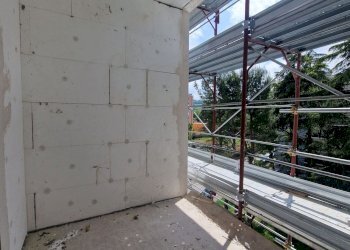 terrazzo - Villa Bifamiliare Carlo Santini
 
5, Tolentino - foto 23