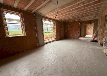 camera - Villa Colli
 
44, Serrapetrona - foto 11