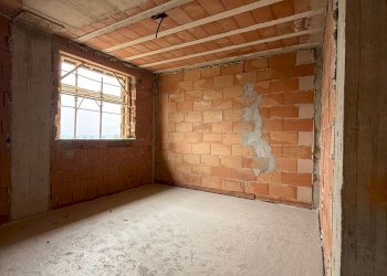 corridoio - Villa Colli
 
44, Serrapetrona - foto 23