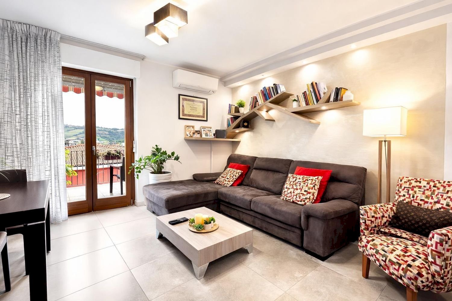 soggiorno - Quadrilocale Rovereto, Tolentino - foto 1