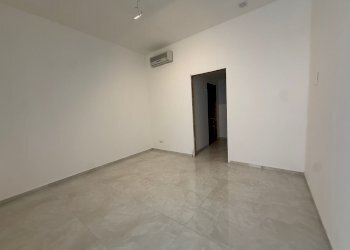 camera - Monolocale Castelfidardo
 
20, Civitanova Marche - foto 24