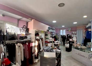 Foto 2 - Attività Commerciale Largo Manara, Fermo - foto 2