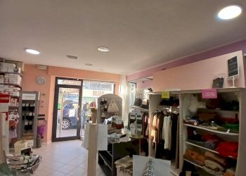 Foto 5 - Attività Commerciale Largo Manara, Fermo - foto 5